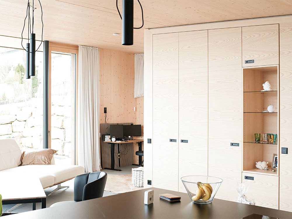 Uwe Maier Holzbau – Moderner Wohnraum auf Garage